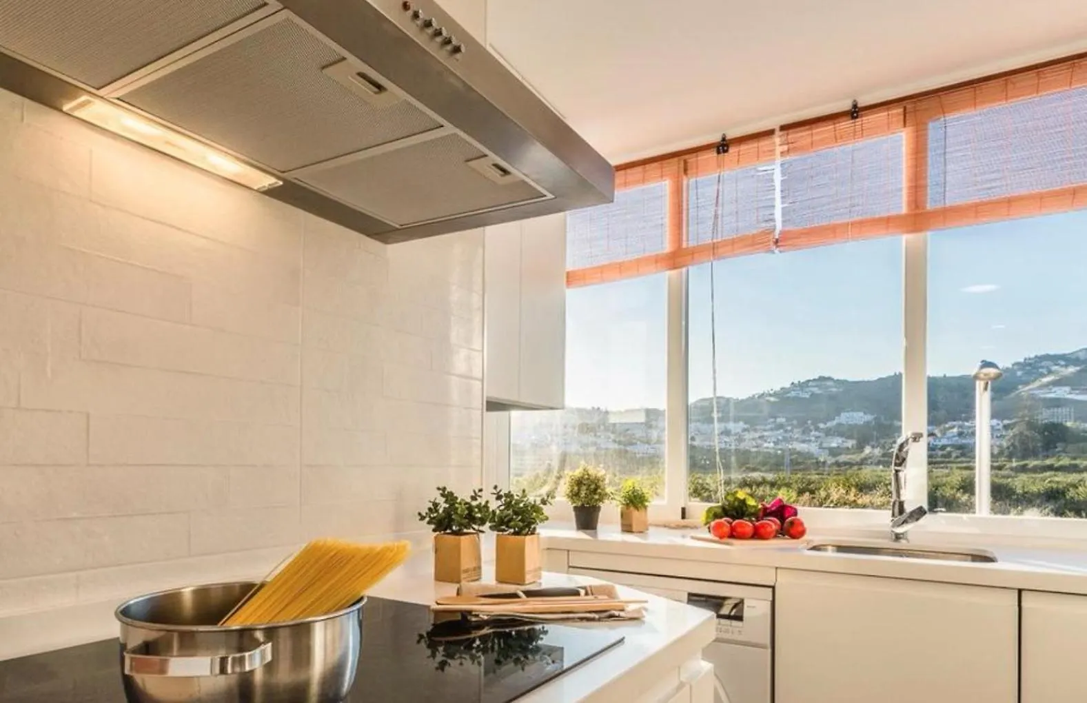 Juan De La Cierva Apartment Almunecar