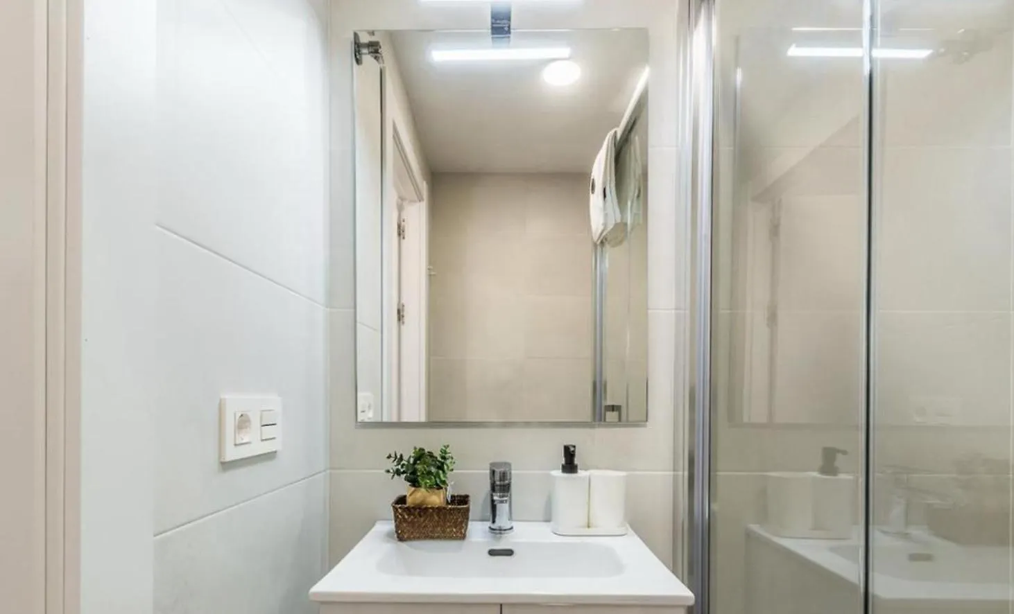 Juan De La Cierva Apartment Almunecar